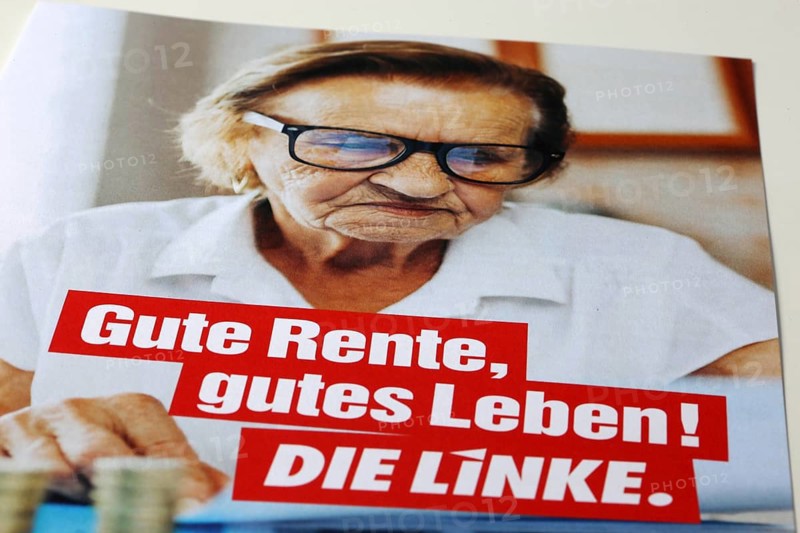 Symbolic image Die Linke: Flyer on the topic of pensions