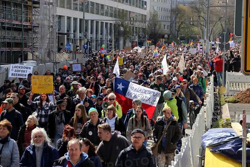 Lateral thinker demonstration in Stuttgart. The motto of the demonstration was Fundamental rights are not negotiable