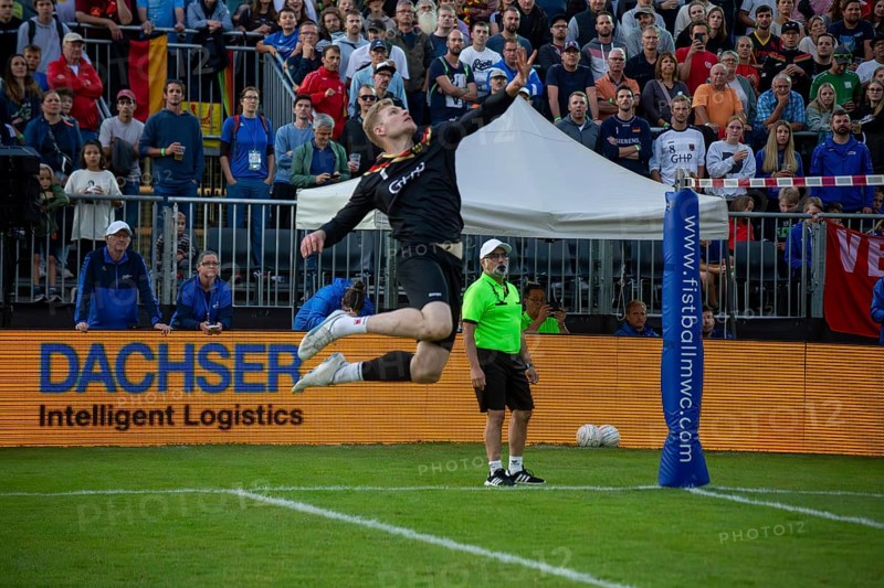 Fistball World Championship from 22 July to 29 July 2023 in Mannheim: Germany won the quarter-final match against Chile 3:0 sets to advance to the semi-finals. Here in the picture: Patrick Thomas from TSV Pfungstadt