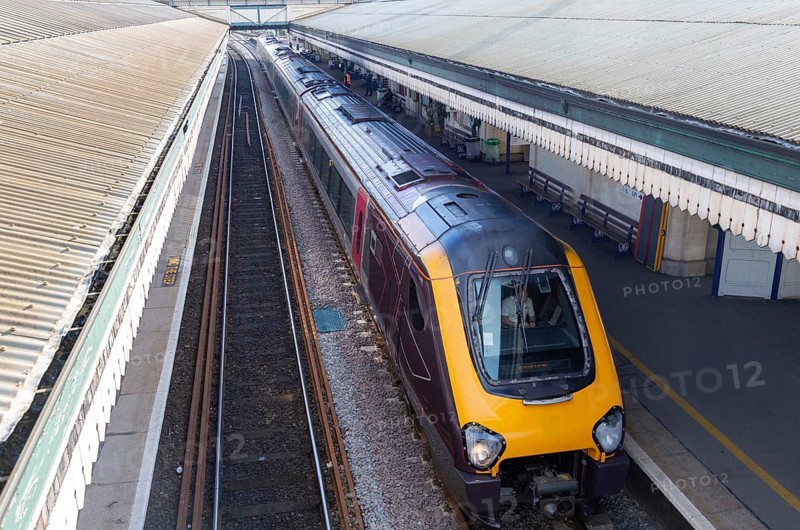 GWR train at platform in St David's railway station, Exeter, Devon, England, UK