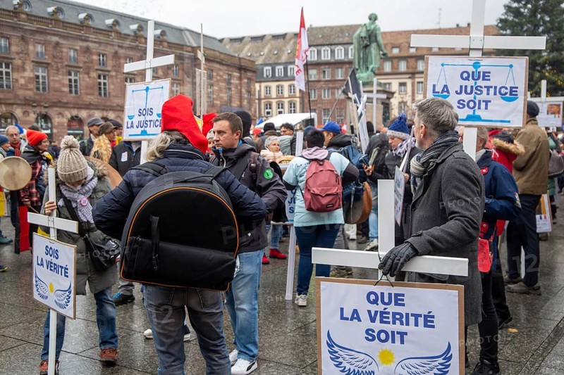 Strasbourg, France: Large demonstration for freedom against the corona measures and the vaccination pressure in France, Germany and other parts of Europe. The demonstration was organised by the peace initiative Europeansunited
