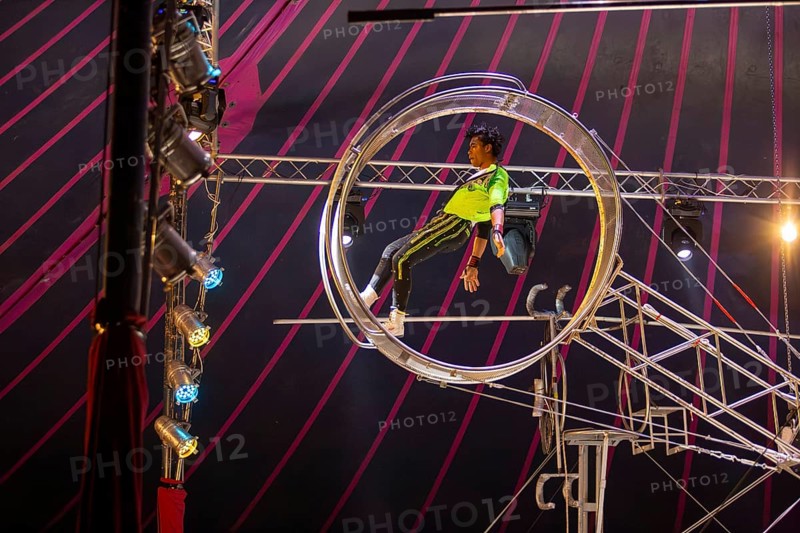 Ludwigshafen 24.12.2023: Performance of the Ludwigshafen Christmas Circus on Christmas Eve