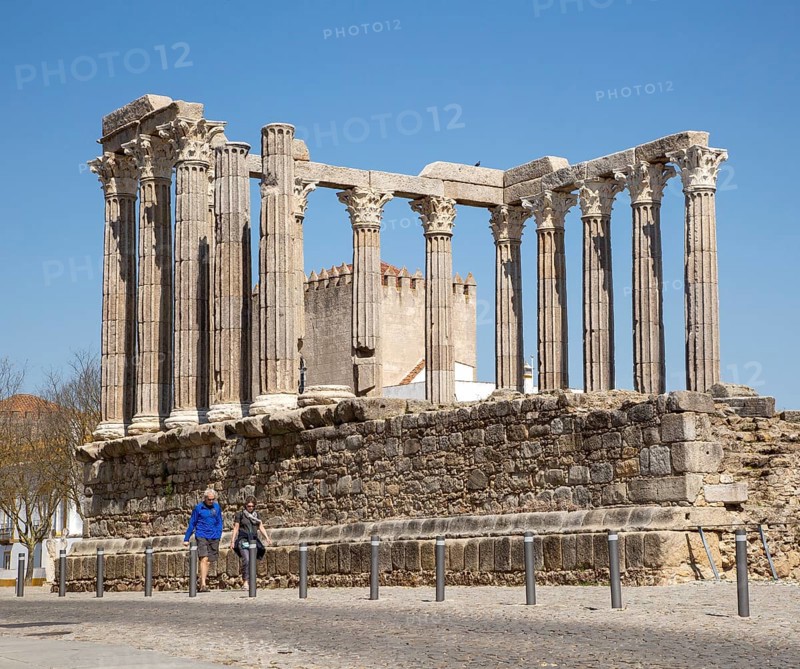 Templo Romano, Roman temple, Evora, Alto Alentejo, Portugal, southern Europe, Europe