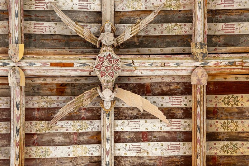 Carved wooden angels in hammer beam roof of Holy Trinity church, Blythburgh, Suffolk, England, UK