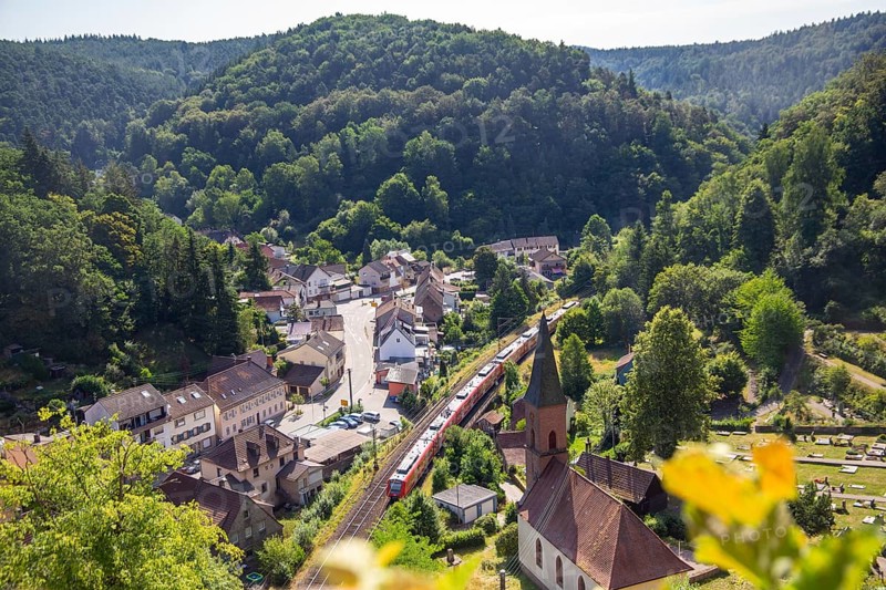 A local train operated by Verkehrsbetriebe Rhein-Neckar (VRN) runs through Frankenstein in the Palatinate Forest between Neustadt and Kaiserslautern