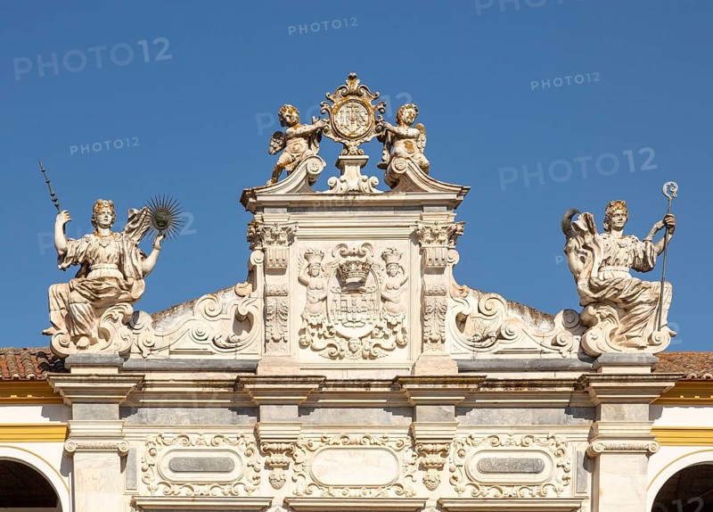 Facade old chapel Colegio do Espirito Santo, historic courtyard University, Evora, Alto Alentejo, Portugal, Southern Europe, Europe