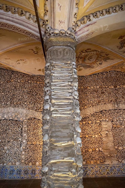 The Chapel of Bones, Capela dos Ossos, city of Evora, Alto Alentejo, Portugal, southern Europe, Europe
