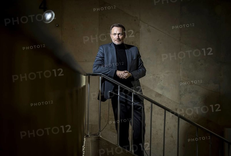 Christian Lindner (FDP), Federal Minister of Finance, photographed in the stairwell of the Federal Ministry of Finance
