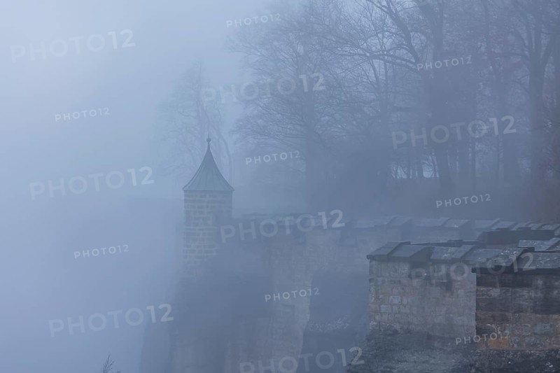Winter atmosphere at the mountain fortress, Koenigstein, Saxony, Germany, Europe