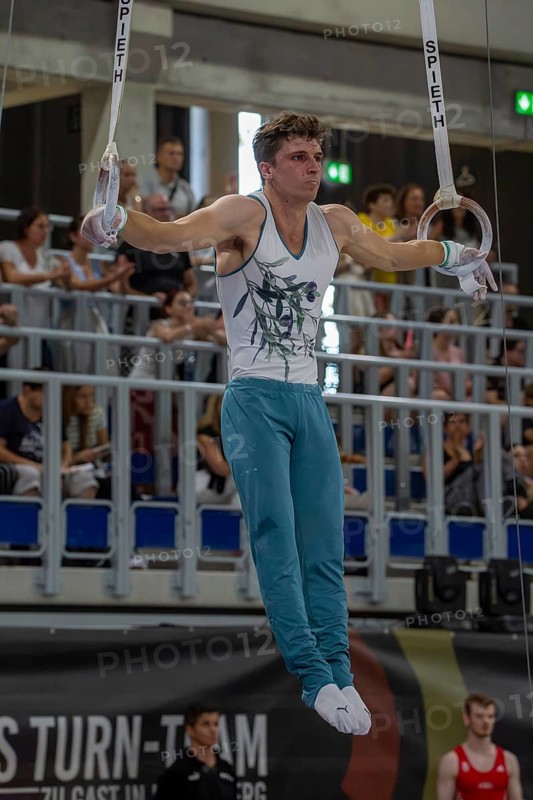 Heidelberg, 9 September 2023: Men's World Championship qualification in conjunction with a national competition against Israel. Carlo Hoerr during his routine on the rings