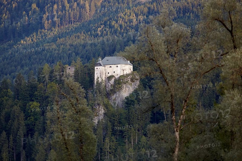 Stein Castle, rock castle in Dellach im Drautal, Carinthia, Austria, Europe
