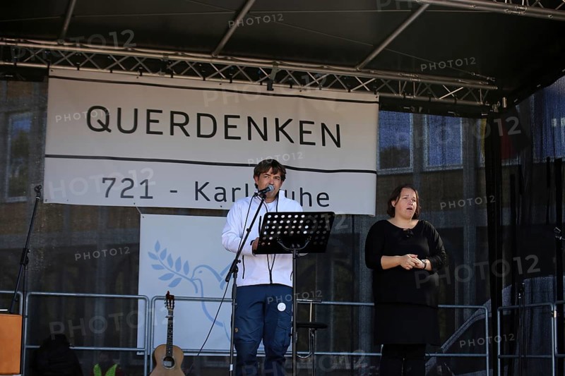 Karlsruhe: Michael Ballweg speaks at the Corona protests against the measures taken by the federal government. The protests were organised by the Querdenken 721 Karlsruhe initiative