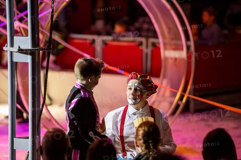 Ludwigshafen 24.12.2023: Performance of the Ludwigshafen Christmas Circus on Christmas Eve