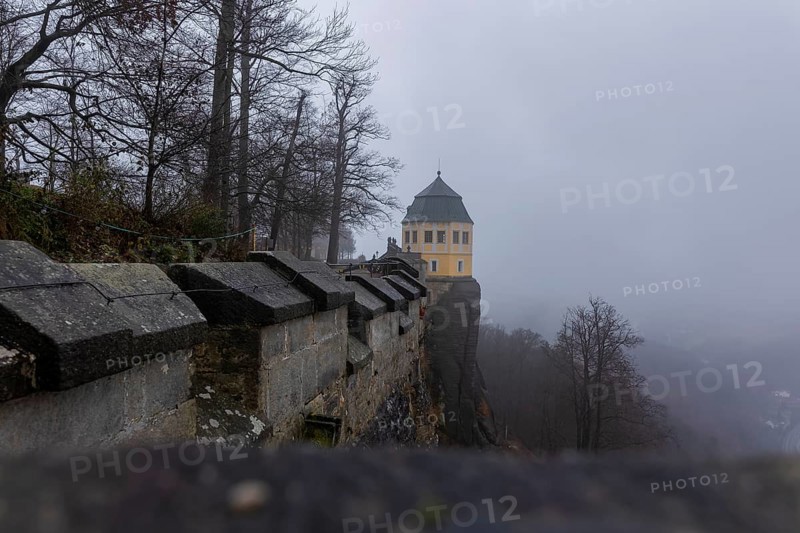 Winter atmosphere at the mountain fortress. Friedrichsburg (Christiansburg), Koenigstein, Saxony, Germany, Europe