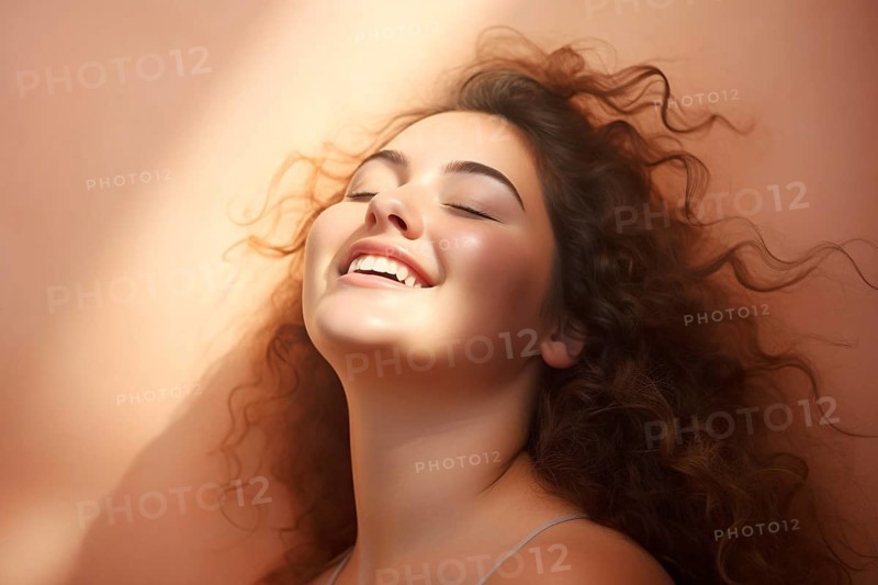 Laughing happy self-confident curvy plus size woman. KI generiert, generiert AI generated