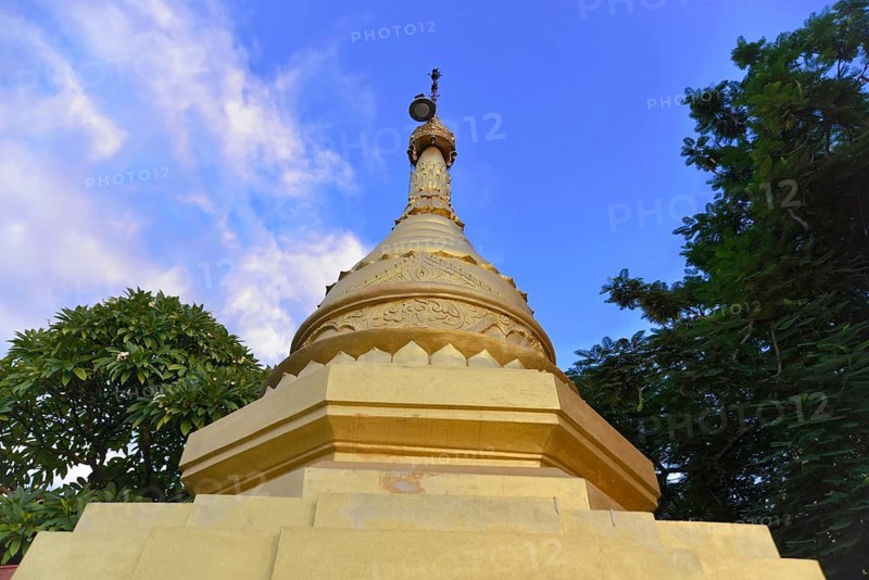 Yankin Hill temple complex, Mandalay, Myanmar, Asia