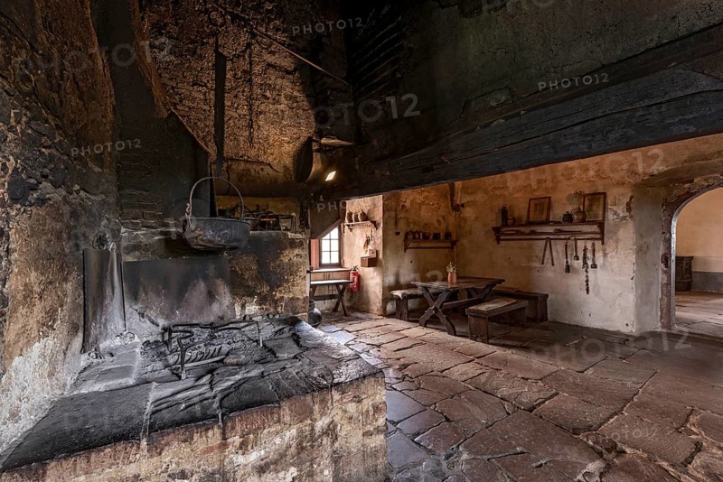 Kitchen with fireplace, hob and soot-blackened ceiling, soot, medieval knight's castle, Ronneburg Castle, Ronneburger Huegelland, Main-Kinzig district, Hesse, Germany, Europe