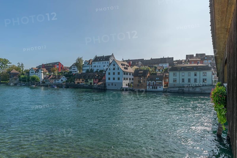 Border town of Dissenhofen on the Rhine, wooden bridge, townscape, district of Frauenfeld, canton of Thurgau, Switzerland, Europe