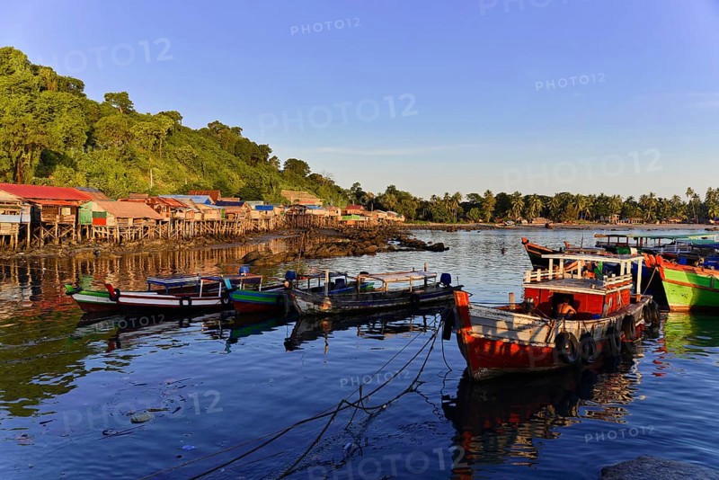 Boats, Ngapali Beach, Thandwe, Burma, Burma, Myanmar, Asia