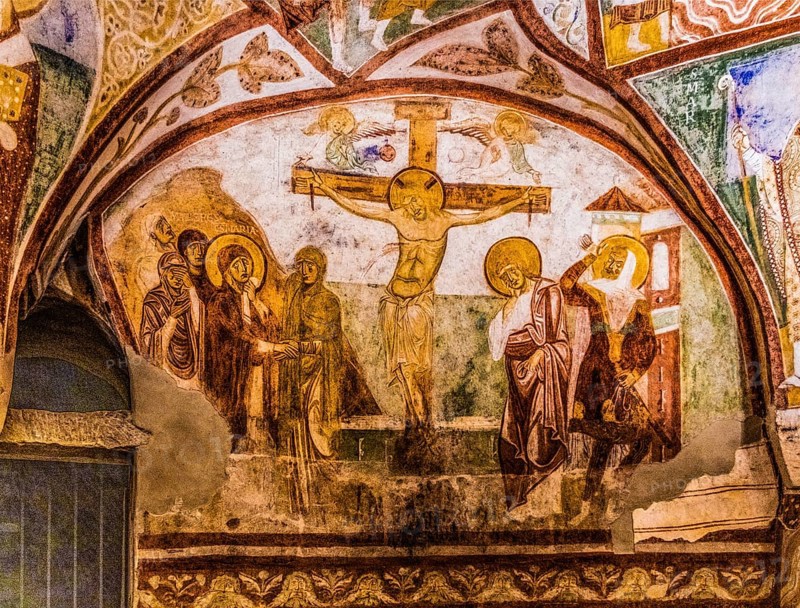 Crypt of frescoes from the 9th century under the main altar, Cripta degli Affreschi, Basilica of Aquileia from the 11th century, largest floor mosaic of the Western Roman Empire, UNESCO World Heritage Site, important city in the Roman Empire, Friuli, Italy, Aquileia, Friuli, Italy, Europe