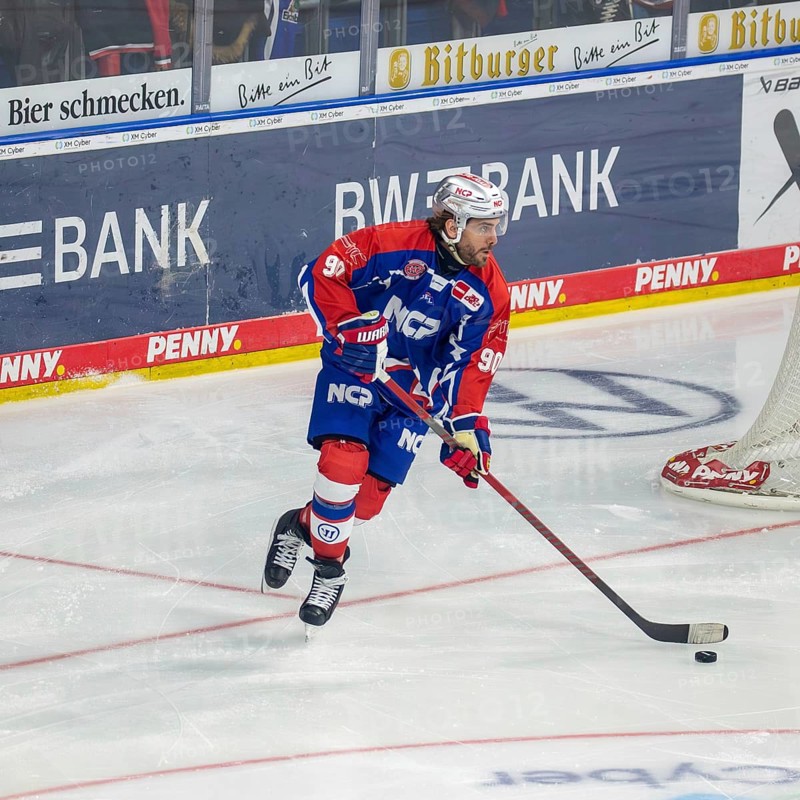 Constantin Braun (90, Nuremberg Ice Tigers) during the away game at Adler Mannheim on match day 48 of the 2023/2024 DEL (German Ice Hockey League) season
