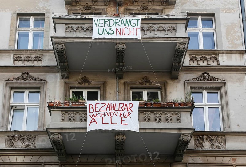 Protest by a tenants' initiative in Berlin's Kreuzberg neighbourhood. The building at Taborstrasse 20 was sold to property speculators. The tenants are calling on the Berlin district authority to exercise its right of first refusal in order to preserve the mill protection and ensure stable rents in the long term, 15 August 2019