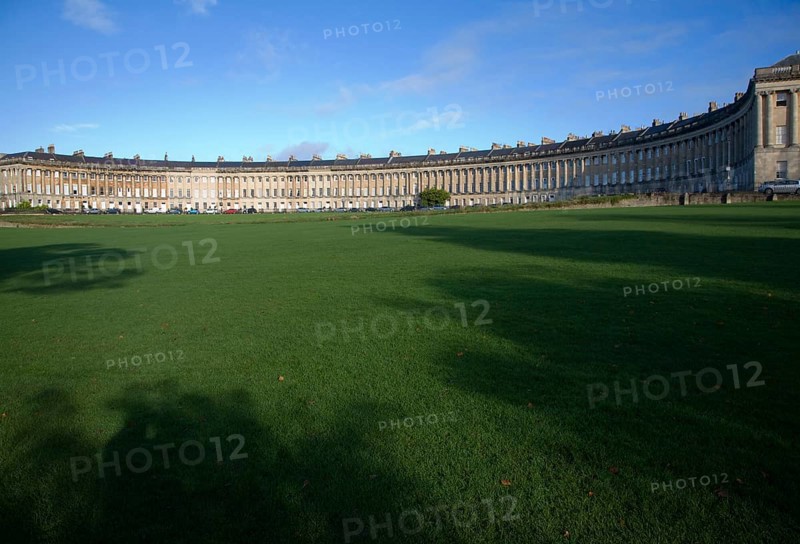 The Royal Crescent, architect John Wood the Younger built between 1767 and 1774, Bath, Somerset, England, United Kingdom, Europe