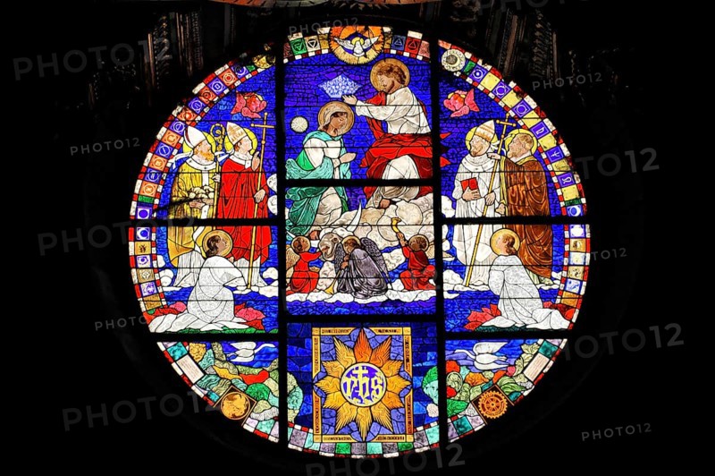 Rose window, stained glass window, Basilica Santa Maria Assunta, Volterra, Tuscany, Italy, Europe