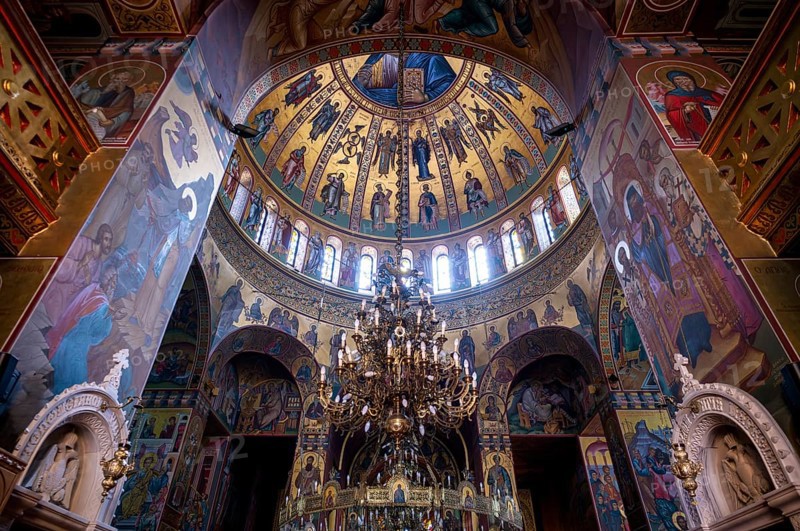 Interior view of the church, Metropolitan Church of St Gregorios Palamas, dome, mosaic, chandelier, Thessaloniki, Macedonia, Greece, Europe