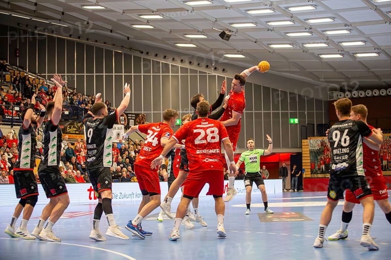 18.02.2024, 2nd HBL, German Handball League, matchday 21) : Game scene Eulen Ludwigshafen against TuS N-Luebbecke (final score 34:32) . Player on the ball: Mex Raguse (Eulen Ludwigshafen)