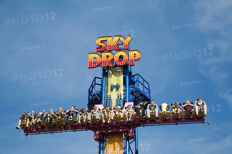 Sky Drop freefall gravity funfair ride Pleasure Beach, Great Yarmouth, Norfolk, England, United Kingdom, Europe