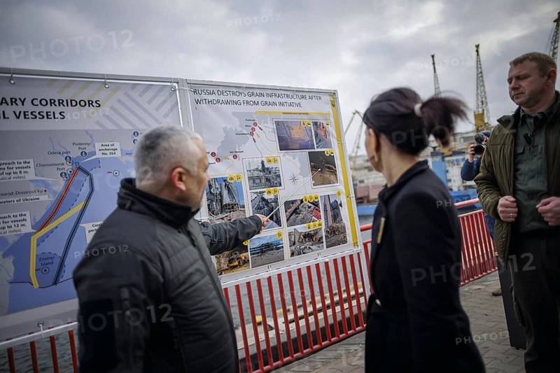 Annalena Baerbock (Alliance 90/The Greens), Federal Foreign Minister, is travelling in Ukraine to mark the two-year anniversary of the invasion of Ukraine. Here in the port of Odessa. Odessa, 24.02.2024. Photographed on behalf of the Federal Foreign Office