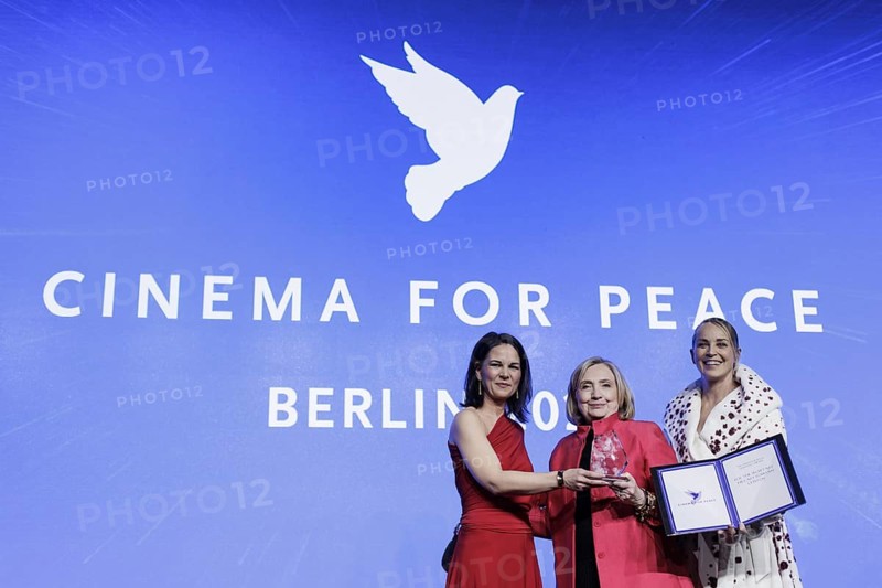 Annalena Baerbock (Alliance 90/The Greens), Federal Foreign Minister, Sharon Stone, US film actress, and Hillary Clinton, US politician, photographed at Cinema for Peace in Berlin, 19.02.2024. Photographed on behalf of the Federal Foreign Office