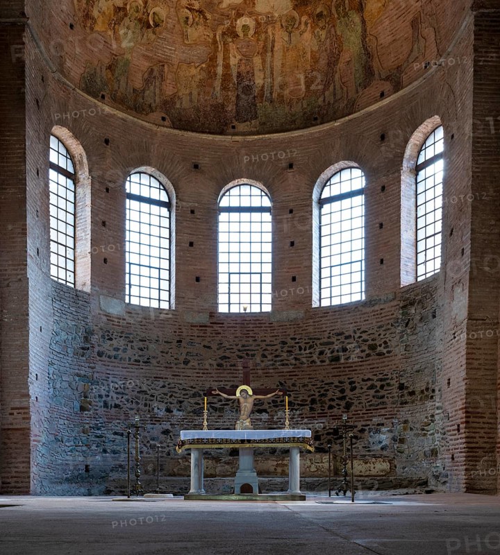 Interior view of Rotonda, Rotunda of Galerius, Roman round temple, altar, chancel, ceiling mosaic, Thessaloniki, Macedonia, Greece, Europe