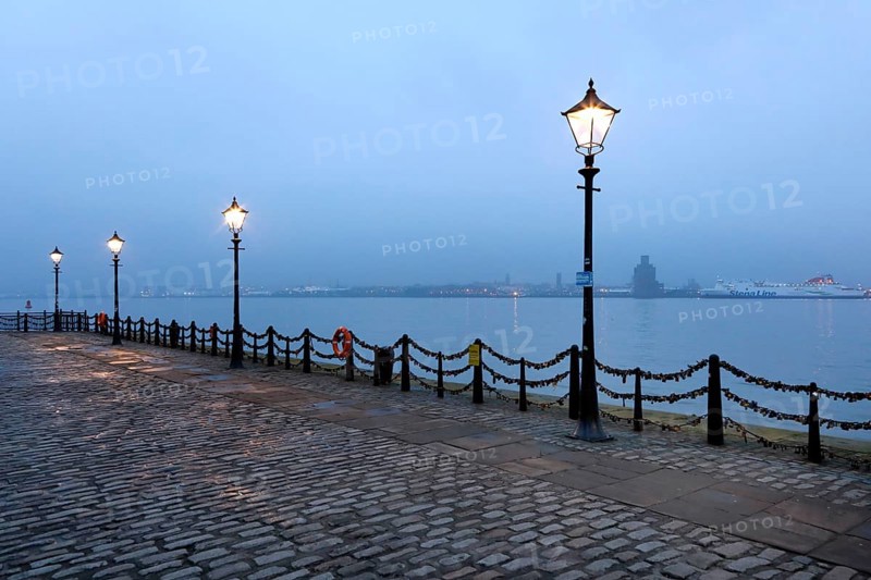 Morning atmosphere at the harbour in Liverpool near the Royal Albert Dock, 01.03.2019