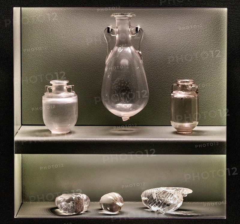Glass bevelled glass and precious stone with legionary standard and symbols, 1st century, National Archaeological Museum, Villa Cassis Faraone, UNESCO World Heritage Site, important city in the Roman Empire, Aquileia, Friuli, Italy, Aquileia, Friuli, Italy, Europe