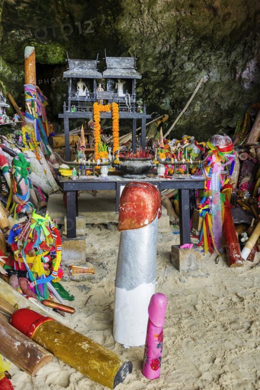 Princess cave at Phra Nang beach near Krabi, fertility, fertility temple, penis, dildo, penis grotto, phallus, phallus symbol, symbol, religion, pilgrimage site, faith, superstition, place, pilgrimage, Buddhism, Buddhist, cave, statues, sculpture, replica, Eros, symbolic, tradition, traditional, pilgrimage, travel, tourism, culture, figure, Krabi, Thailand, Asia