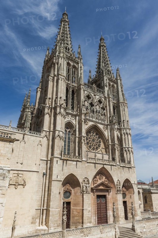 Cathedral of the Virgin Mary, Leon, church, sacred building, building, old town, city centre, historic, Christianity, religion, Gothic, Gothic, building, architecture, UNESCO, World Heritage Site, architectural style, Middle Ages, travel, holiday, tourism, city trip, Burgos, Spain, Europe