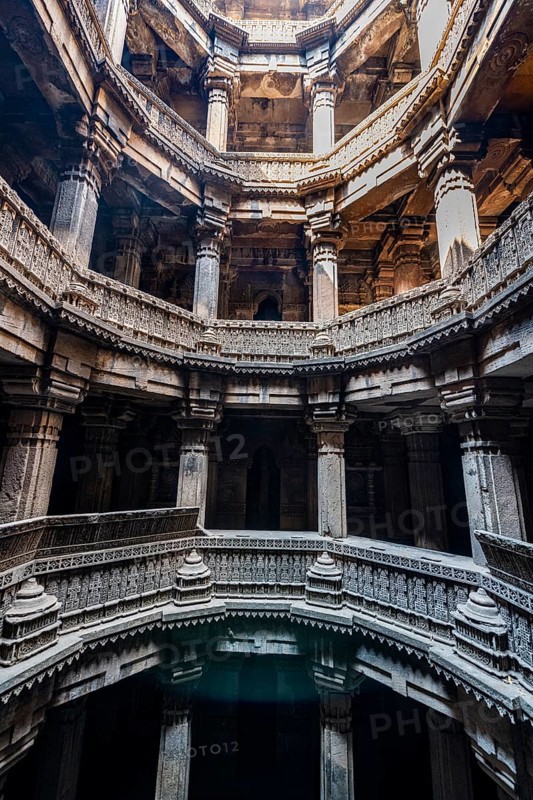 Dai Halima Vav Stepwell, Unesco site, Ahmedabad, Gujarat, India, Asia