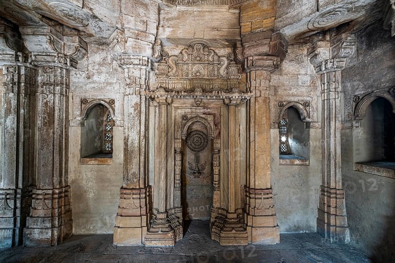 Dai Halima Vav Stepwell, Unesco site, Ahmedabad, Gujarat, India, Asia