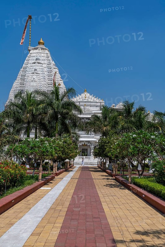 Marble build Dharamshala Manilaxmi Tirth Jain temple, Gujarat, India, Asia