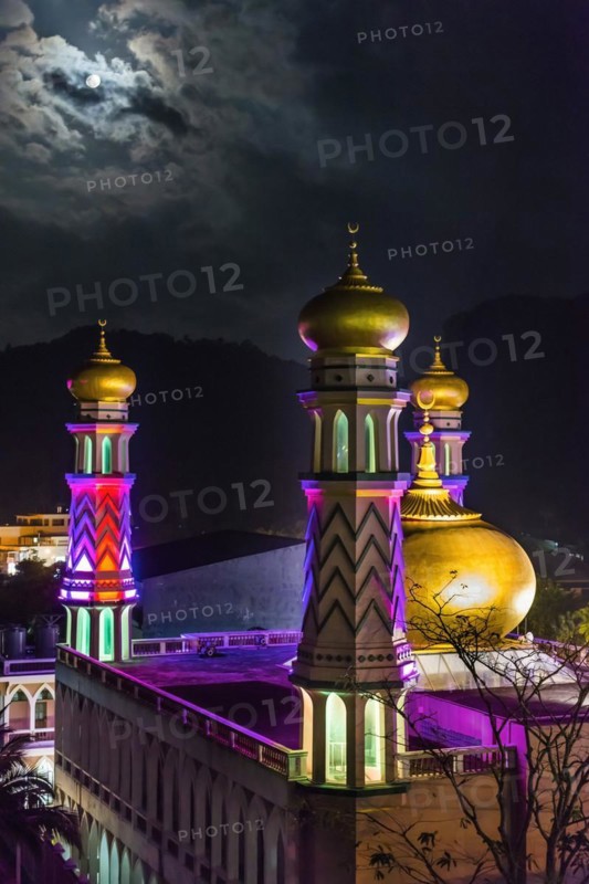 Mosque in Krabi, Muslim, Islam, church, religion, night shot, evening, illuminated, architecture, Orient, oriental, faith, sacral building, building, temple, culture, Muslim, world religion, history, cultural history, colourful, colourful, architecture, religious, holy, pray, prayer house, pilgrimage site, Thailand, Asia