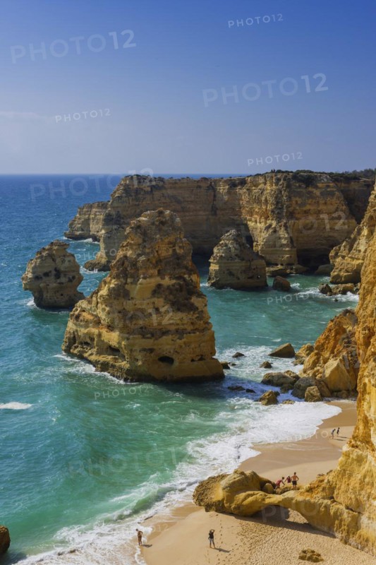 Beach, beach area in the Algarve, summer holiday, weather, sunny, Atlantic, beach, beach holiday, summer holiday, travel, holiday, tourism, nature, rocky, rocks, landscape, coastal landscape, rocky coast, cliffs, bay, bay of the sea, sea, Carvoeiro, Portugal, Europe