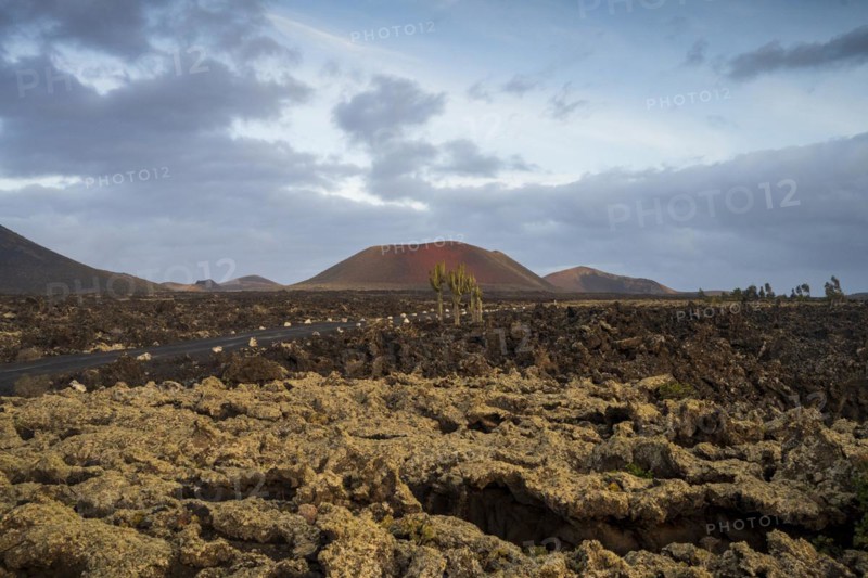 Caldera Colorada, Parque Natural de Los Volcanes, Masdache, Lanzarote, Canary Islands, Spain, Europe