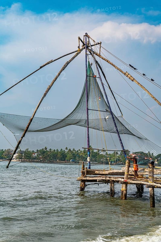 Chinese Fishing nets, Kochi, Kerala, India, Asia