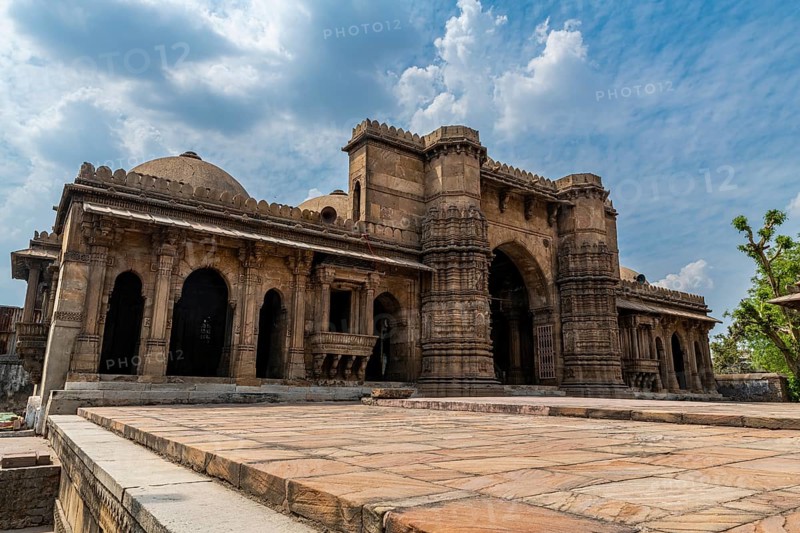 Dai Halima Sultani Mosque, Unesco site, Ahmedabad, Gujarat, India, Asia