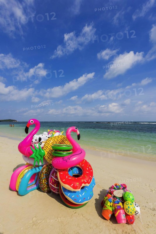 Sale of inflatable swimming aids, colourful, swimming, beach vendor, holiday, symbol, symbolic, rubber animals, inflatable, swimming figures, plastic, synthetic, summer, sun, fun, bathing, swimming, children's toy, bathing fun, pleasure, bathing holiday, summer holiday, neon colours, play, childhood, swimming ring, lifebuoy, water toy, Koh Samui, Thailand, Asia