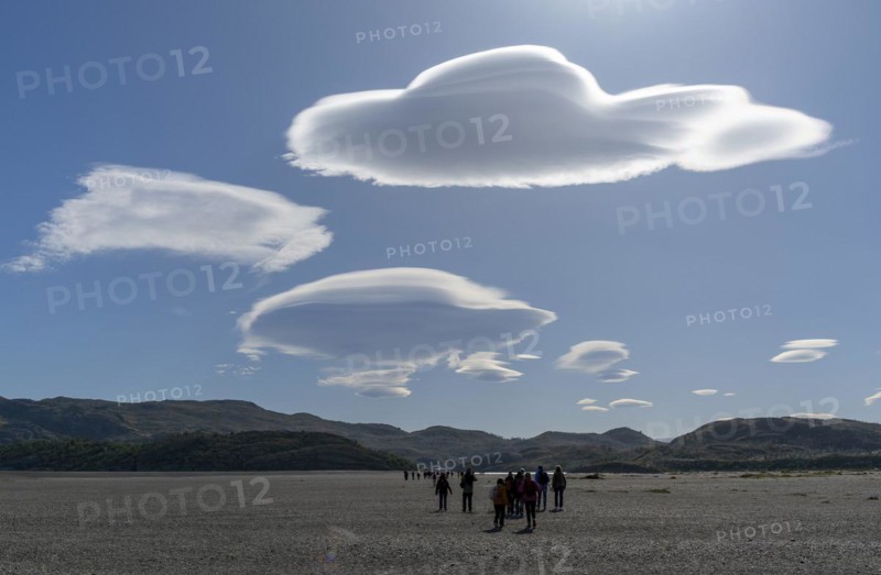 Shore area and cloud formation, Lago Grey, Torres del Paine National Park, Parque Nacional Torres del Paine, Cordillera del Paine, Towers of the Blue Sky, Region de Magallanes y de la Antartica Chilena, Ultima Esperanza Province, UNESCO Biosphere Reserve, Patagonia, End of the World, Chile, South America