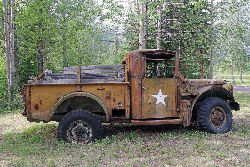 Army vehicle from the 1940s, old US Army camp, Yukon Discvery Lodge, Alaska Highway, Yukon, Canada, North America