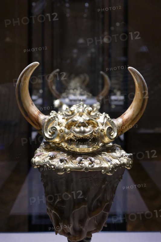Rhinoceros horn lidded goblet with warthog tusks, Room XXV, Kunstkammer, Kunsthistorisches Museum Vienna (KHM), Laimgrube, Vienna, Austria, Europe